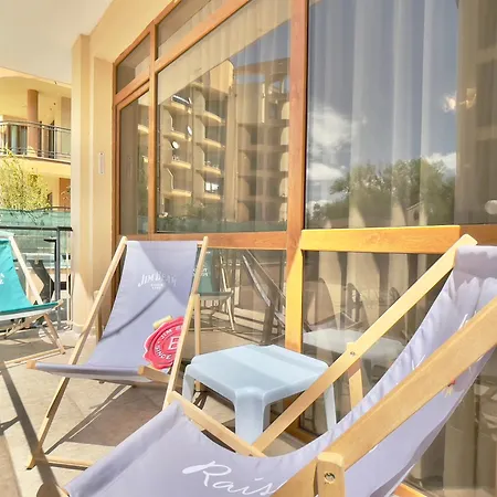 Sunny - Private Sunny Beach
